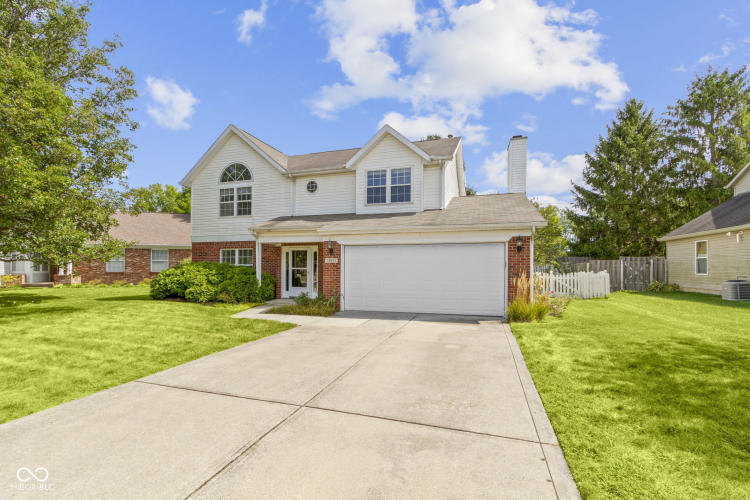 10411  Packard Drive Fishers, IN 46037 | MLS 21999800