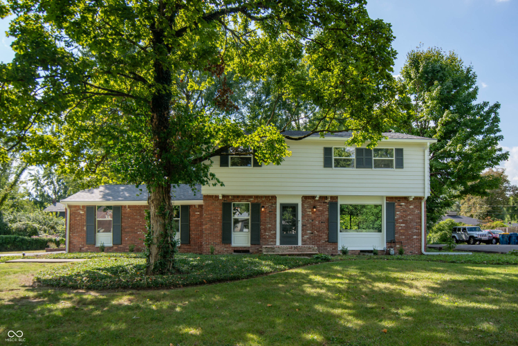 5454  Hawthorne Drive Indianapolis, IN 46226 | MLS 22000044