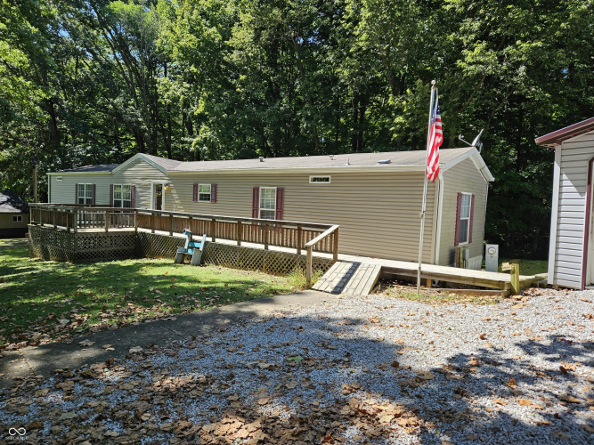 6852 S County Road 650  Reelsville, IN 46171 | MLS 22000396