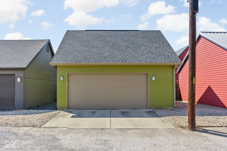 Listing Image 42