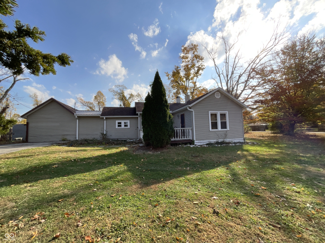 7326 N Red Hill Road Ellettsville, IN 47429 | MLS 22000634