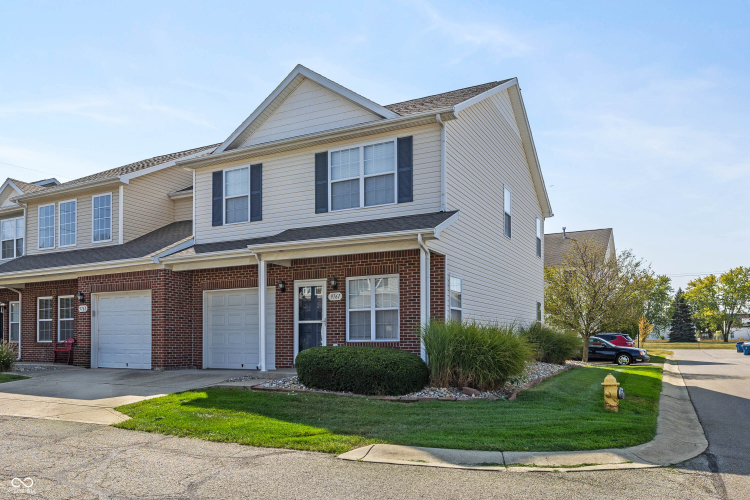 9761  Rolling Plain Drive Noblesville, IN 46060 | MLS 22000957