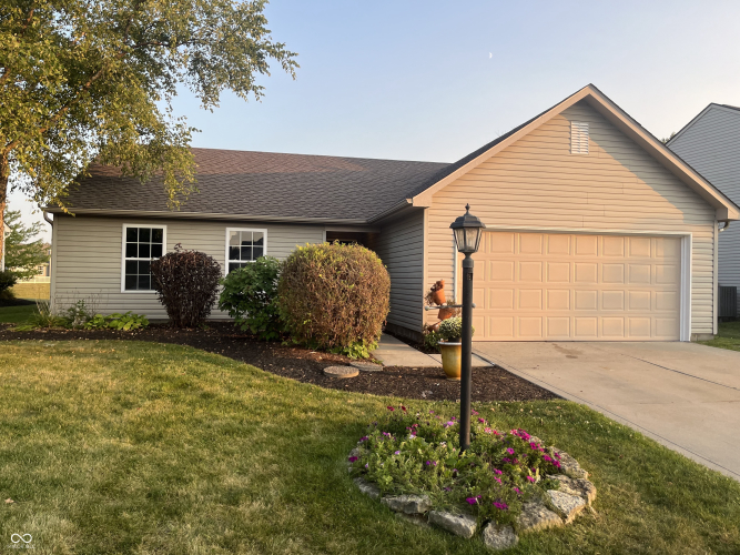 19536  Amber Way Noblesville, IN 46060 | MLS 22000971