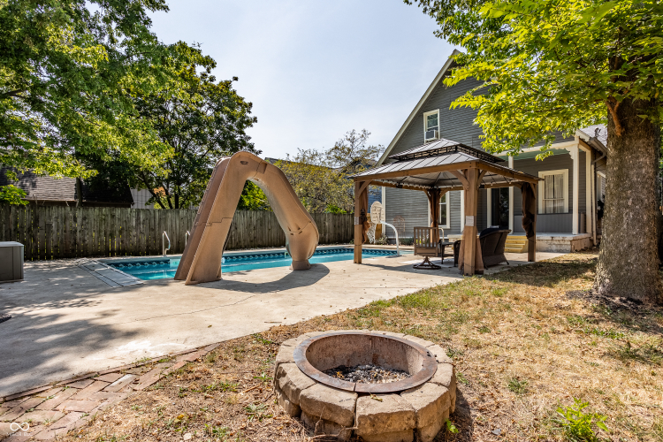Listing Image 46