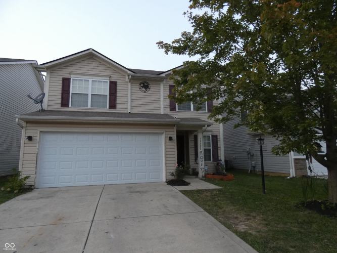 10428  Candy Apple Lane Indianapolis, IN 46235 | MLS 22001381