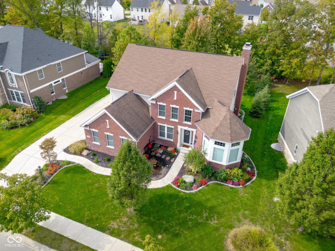 12270  Whispering Breeze Drive Fishers, IN 46037 | MLS 22001788