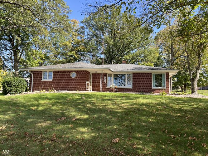 2800  Meadowbrook Drive New Castle, IN 47362 | MLS 22001806