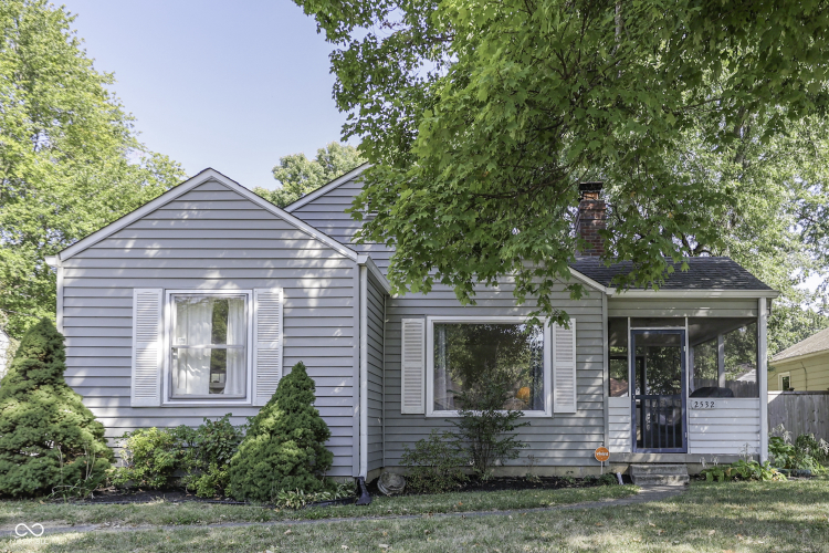 2532  Dell Zell Drive Indianapolis, IN 46220 | MLS 22002208