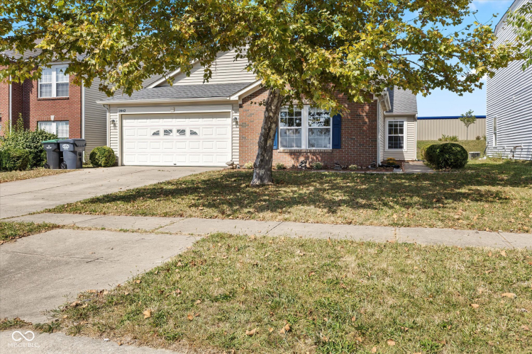 2842  Barnes Court Greenwood, IN 46143 | MLS 22002580