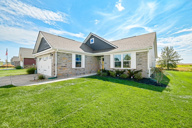 1115  Senate Drive Edinburgh, IN 46124 | MLS 22002705