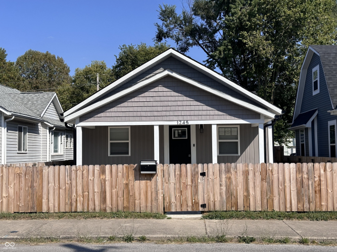 1245 N Mount Street Indianapolis, IN 46222 | MLS 22002728