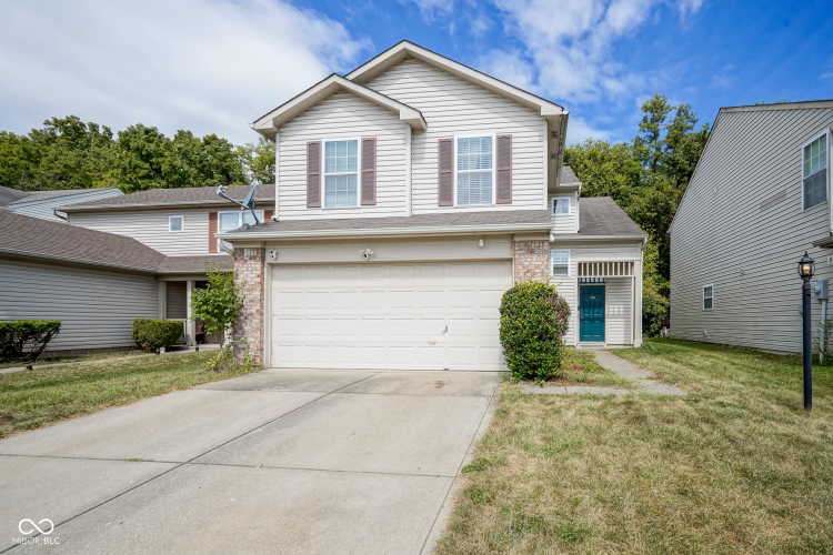 4332  Trace Wood Drive Indianapolis, IN 46254 | MLS 22003014