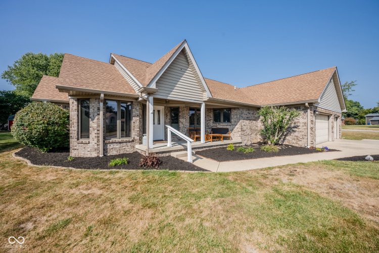 1924  Windemere Drive Greencastle, IN 46135 | MLS 22003272