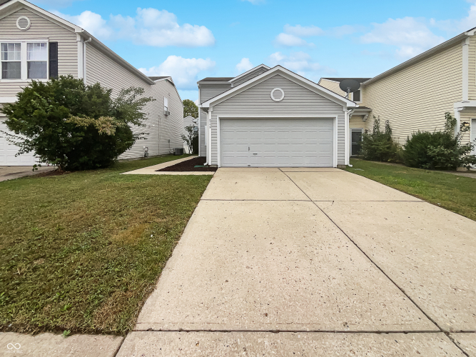 6755  Kinnerton Drive Indianapolis, IN 46254 | MLS 22003345