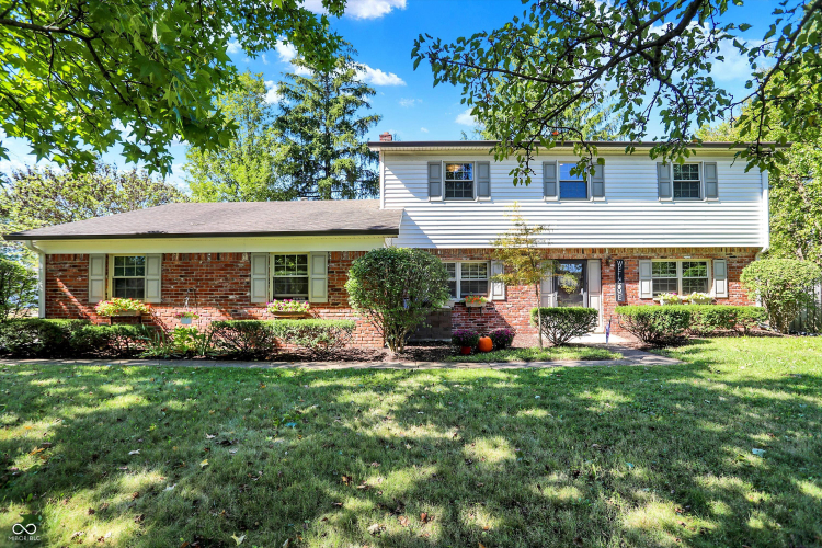 1118  Roseway Drive Indianapolis, IN 46219 | MLS 22003544