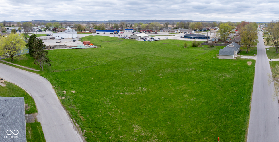 Listing Image 17
