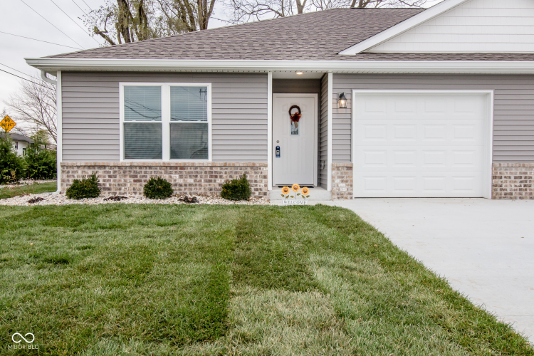 1431  Coen Court Columbus, IN 47201 | MLS 22003710