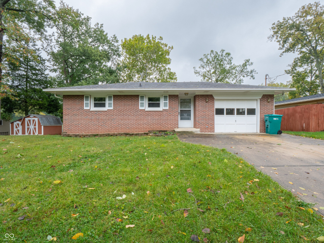 5850  Paradise Lane Martinsville, IN 46151 | MLS 22003781