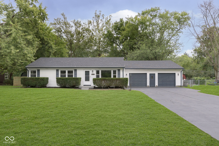 2433  Endsley Drive Indianapolis, IN 46227 | MLS 22003865