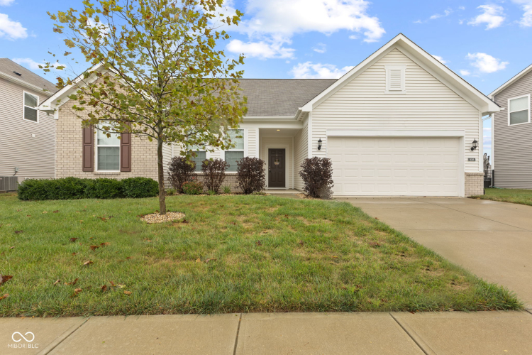 4049  Cherry Blossom Drive Plainfield, IN 46168 | MLS 22003966