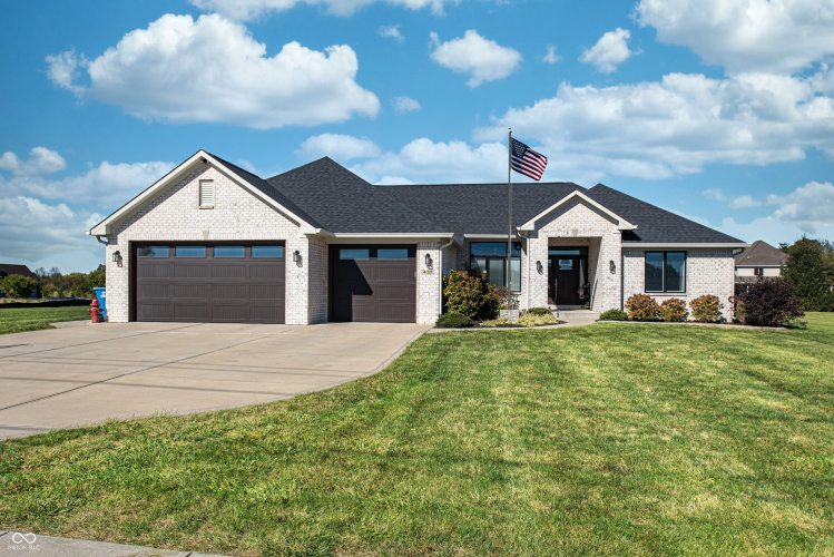 4150 E County Road 100 South  Avon, IN 46123 | MLS 22003990