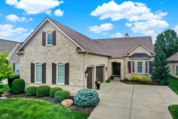 15252  Kampen Circle Carmel, IN 46033 | MLS 22004192