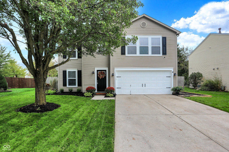 10269  Apple Blossom Circle Fishers, IN 46038 | MLS 22004216