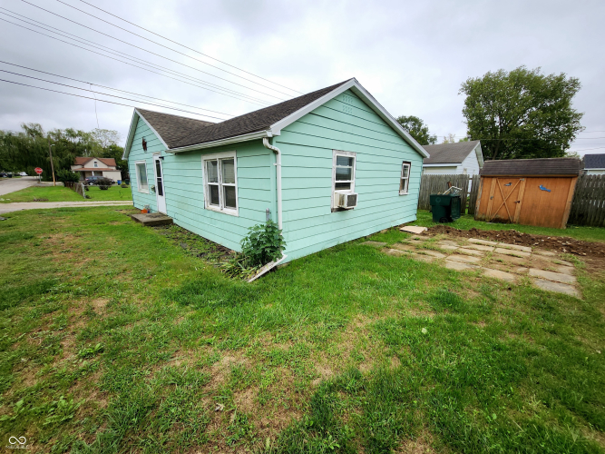 703 E 23rd Street Muncie, IN 47302 | MLS 22004312