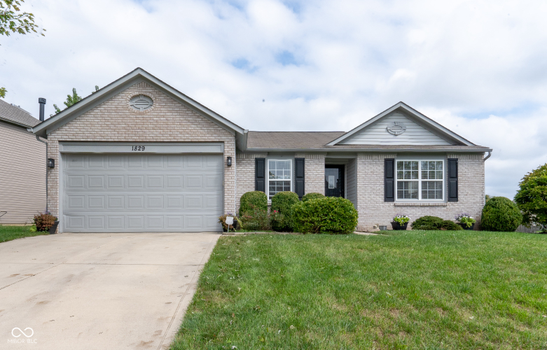 1829  Ernest Drive Indianapolis, IN 46234 | MLS 22004412