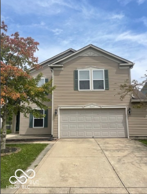 8249  Retreat Lane Indianapolis, IN 46259 | MLS 22004798