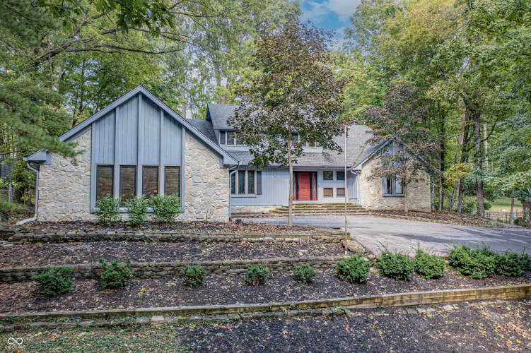 8954  Briarclift Road Indianapolis, IN 46256 | MLS 22004926