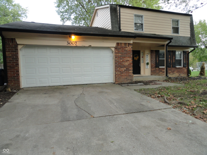 3007  Acoma Drive Indianapolis, IN 46235 | MLS 22005153