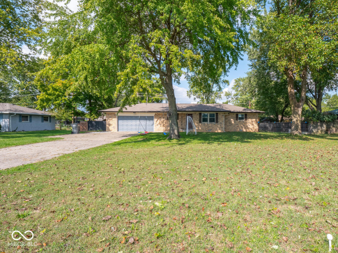 1202 E Stop 10 Road Indianapolis, IN 46227 | MLS 22005291