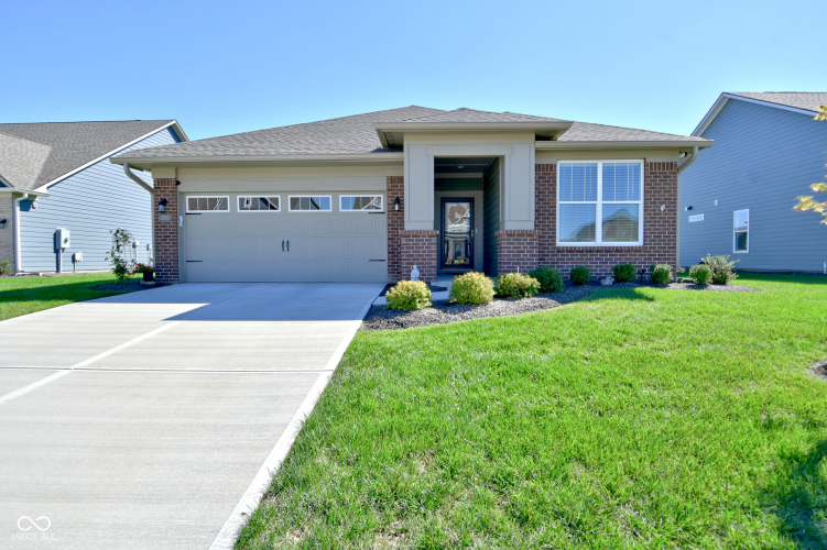 3751  Stable Lane Bargersville, IN 46106 | MLS 22005295