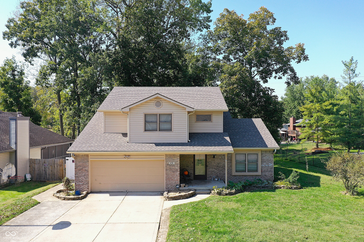 490  Old Hickory Lane Greenwood, IN 46142 | MLS 22005313