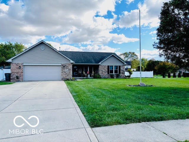 323  Westmoor Drive Lebanon, IN 46052 | MLS 22005381