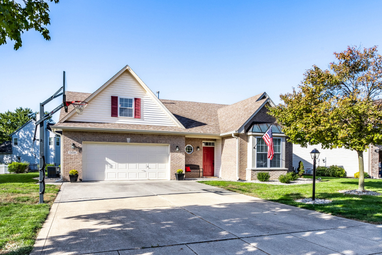 10638  Sandpiper Court Noblesville, IN 46060 | MLS 22005966