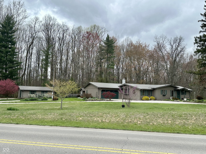 2180 W Old Us 50  North Vernon, IN 47265 | MLS 22005999