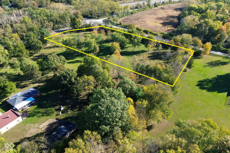 Listing Image 4