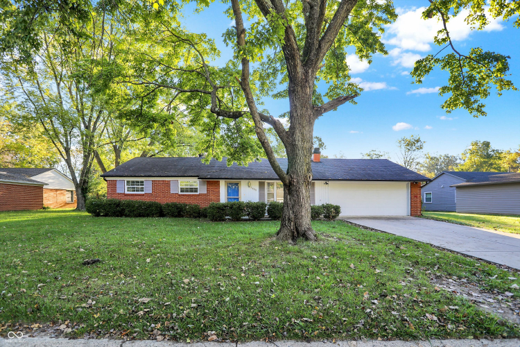 7555  Keating Drive Indianapolis, IN 46260 | MLS 22006186