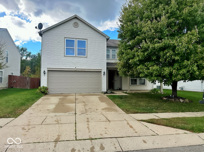 5314  Skipping Stone Drive Indianapolis, IN 46237 | MLS 22006296