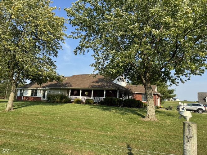 3585 N County Road 250  Brownstown, IN 47220 | MLS 22006578