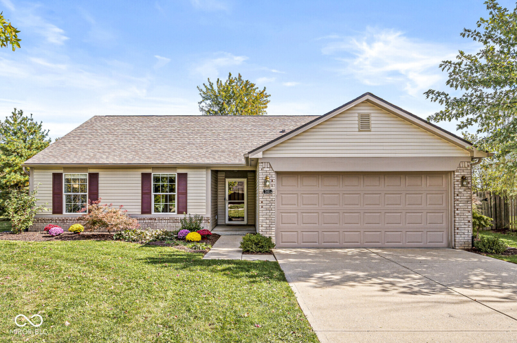 540  Zephyr Way Westfield, IN 46074 | MLS 22006766