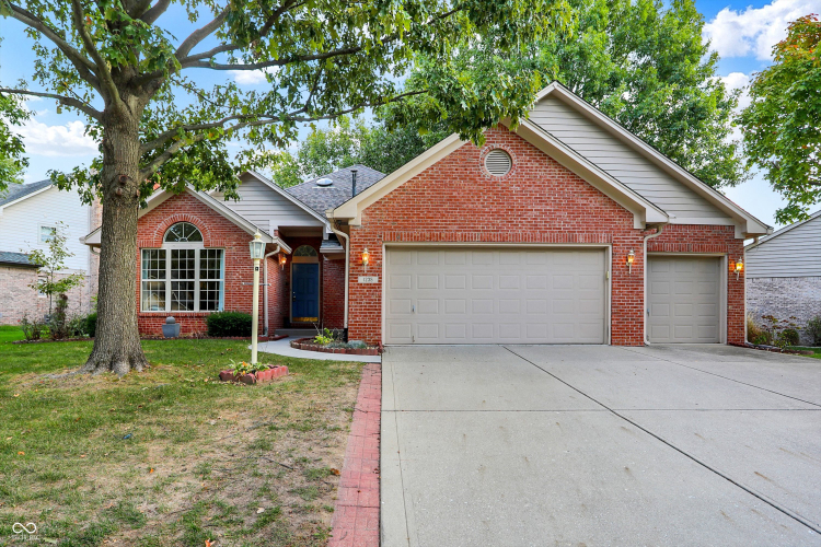 1235  Smoketree Drive Beech Grove, IN 46107 | MLS 22007100