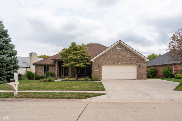 6425  Pheasant Drive Indianapolis, IN 46237 | MLS 22007720