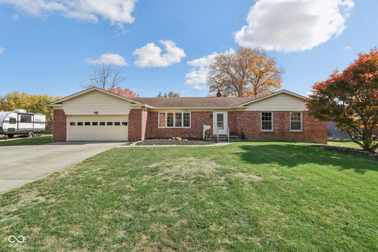 1517  Bruner Drive Greenfield, IN 46140 | MLS 22007741