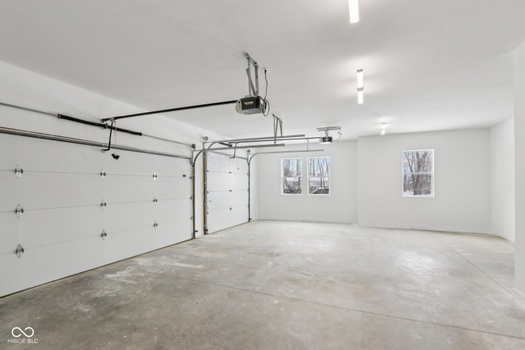 Listing Image 30