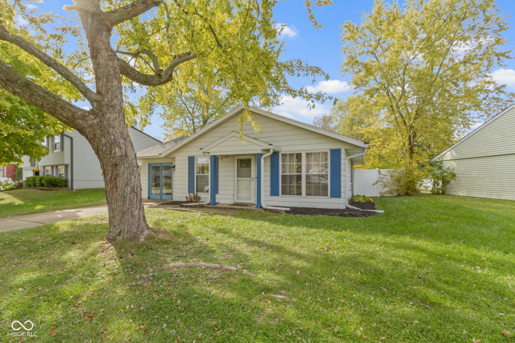 5617  Yucatan Drive Indianapolis, IN 46237 | MLS 22008150