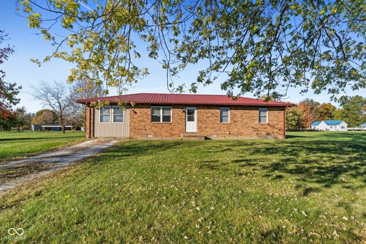 5710 E County Road 325  Butlerville, IN 47223 | MLS 22008297