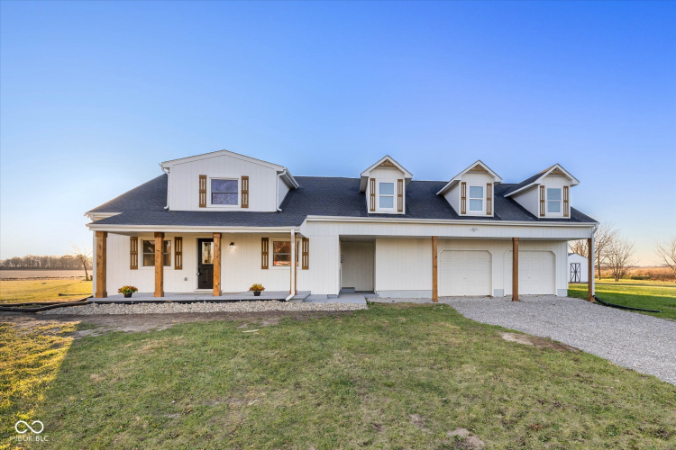 3938 S County Road 1000  Kirklin, IN 46050 | MLS 22008374